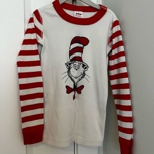 Hanna Andersson Dr. Seuss Long Sleeve Pajama Set (size: 6-7/120)